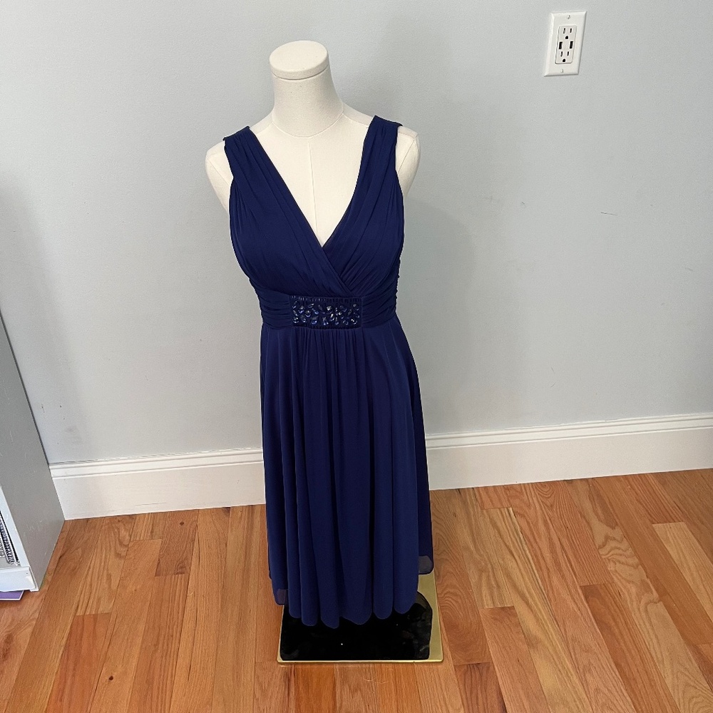Jessica Howard Evenings Dress Size 8 Blue Sleeveless Cocktail Crystal Beading